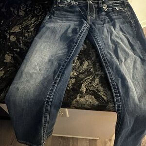 Miss Me Relaxed Blue Jeans with Classic Vintage Style